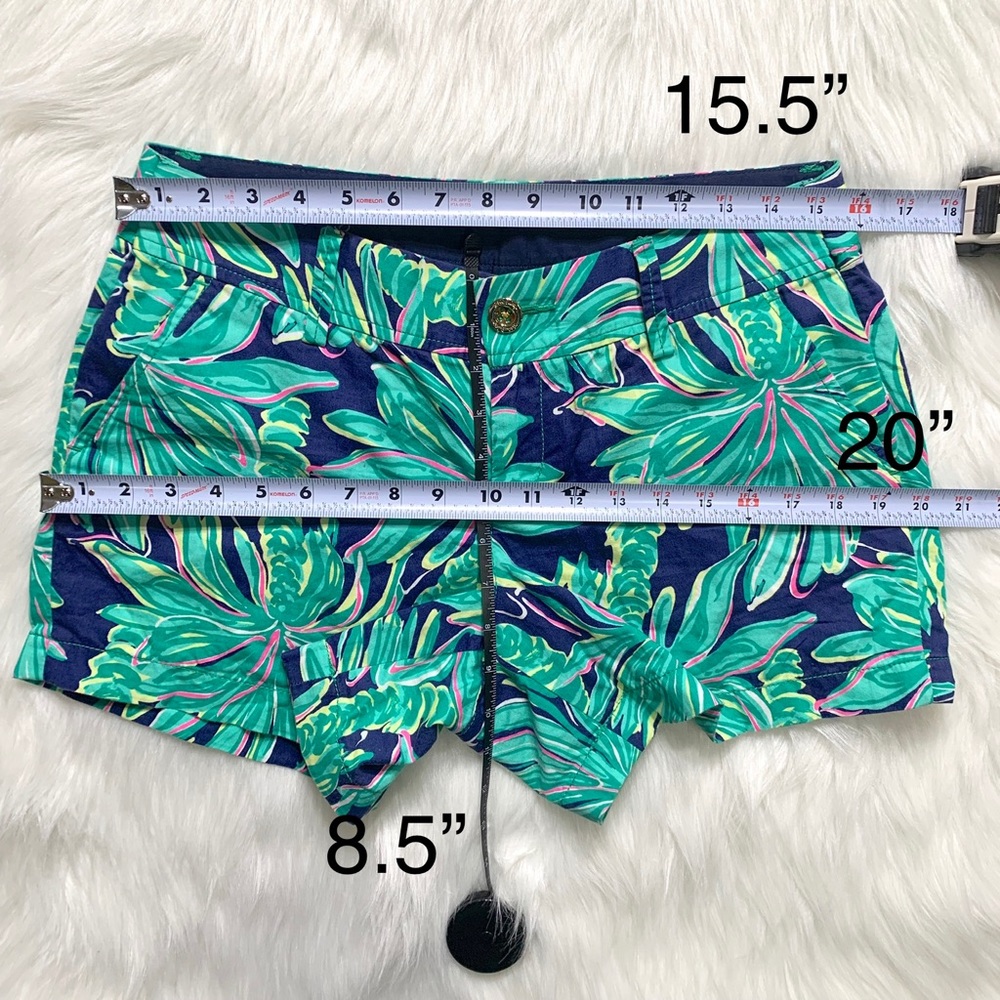 SOLD-Lilly Pulitzer Beachy Floral Print Shorts - Picture 5 of 6